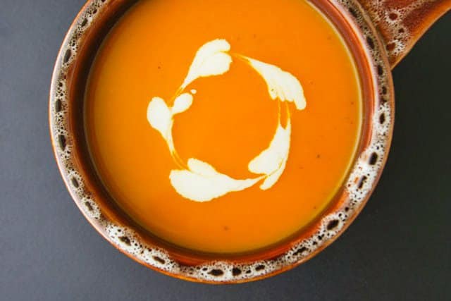 Easy Roasted Butternut Squash Soup: Silky Smooth & Flavorful